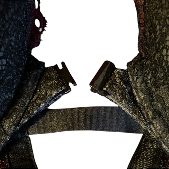 Lace Push-up Bra by Victoria’s Secret - Picture 7 of 7